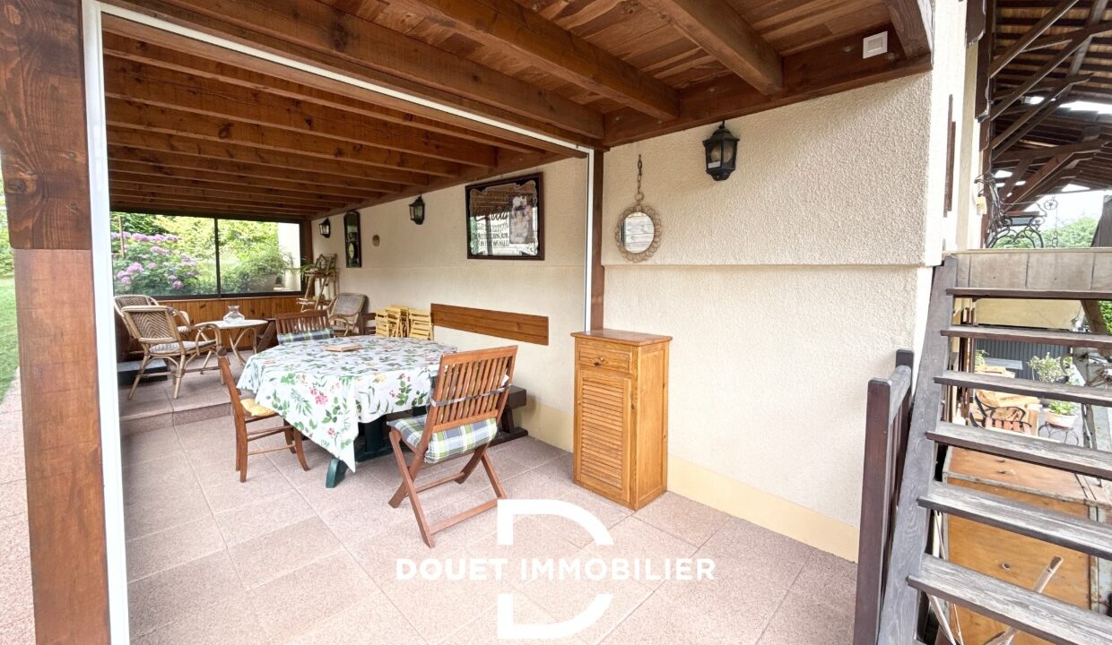 douet-immobilier-maison-9-pieces-bronvaux-01-20