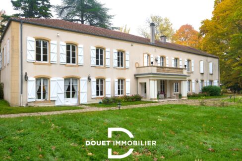 douet-immobilier-maison-de-maitre-ban-saint-martin-15-pieces-201024-04